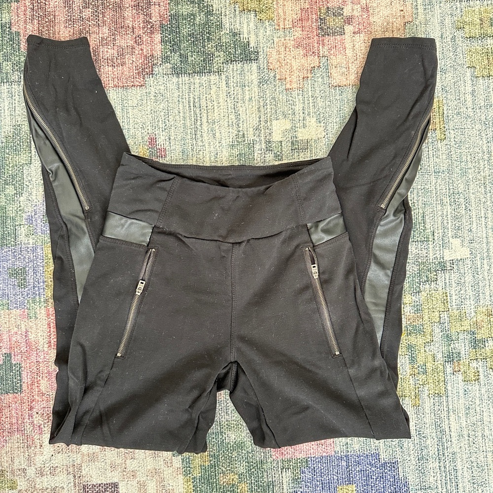 Athleta XXS Black Luxe Ponte Leggings with Faux Leather Stripes